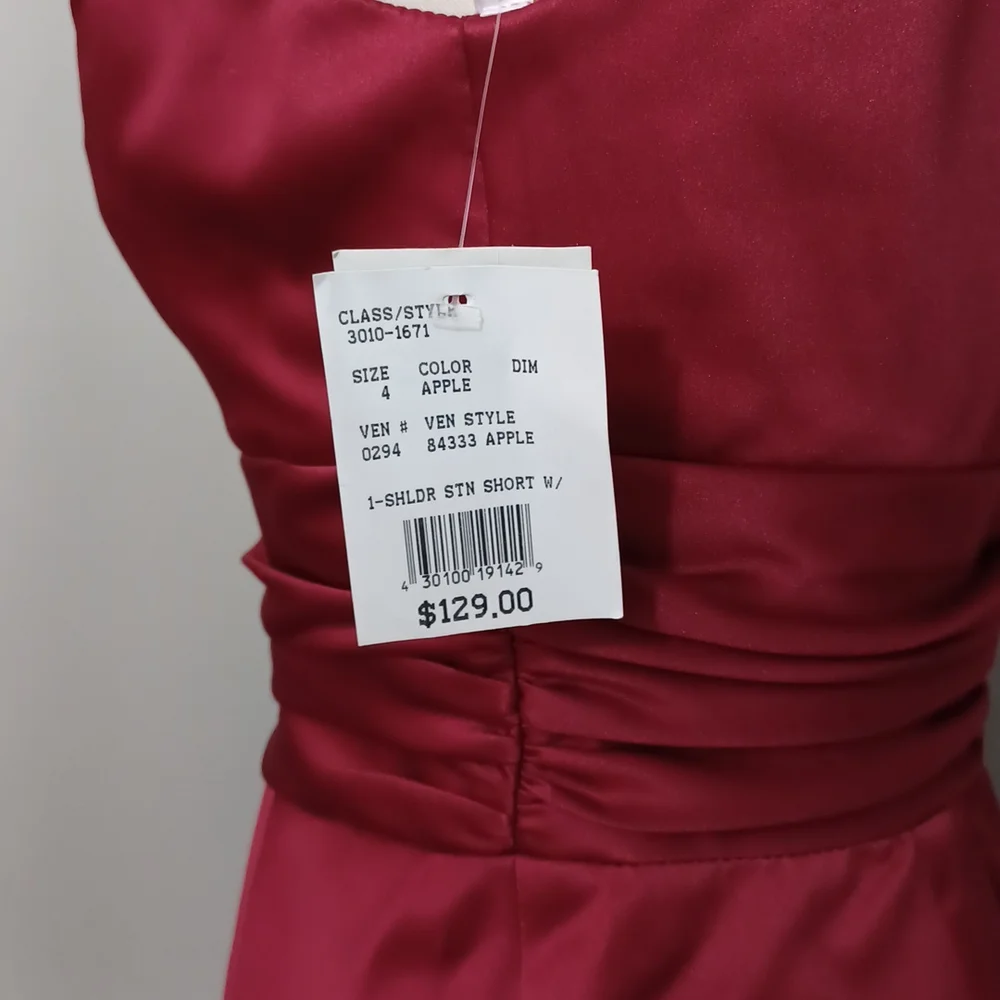 🆕️ Red satin holiday/dance cocktail dress, sz 4. - Picture 6 of 8